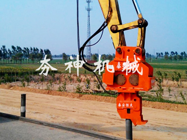 VC-D系列多功能液压振动夯实机
